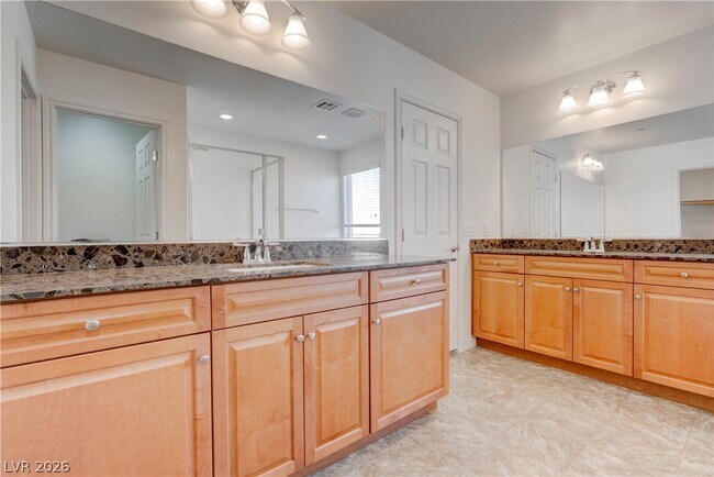 Building Photo - 1362 Bear Brook Ave