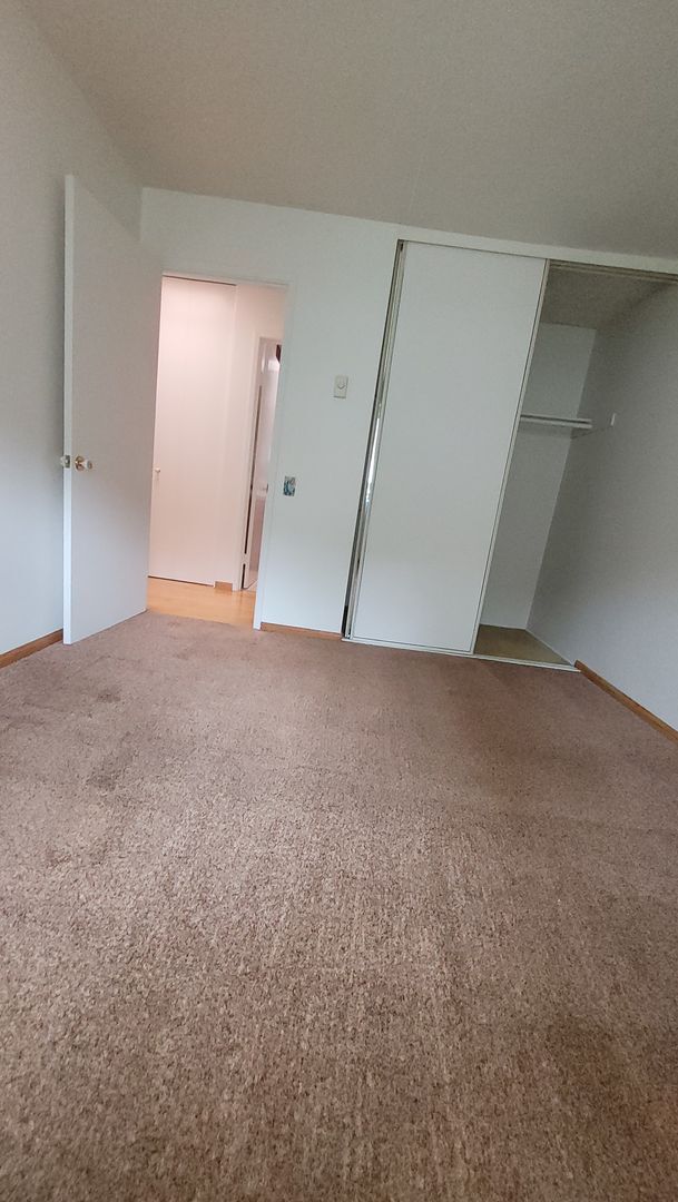 Building Photo - Friars Village - close to USD and Fashion Valley