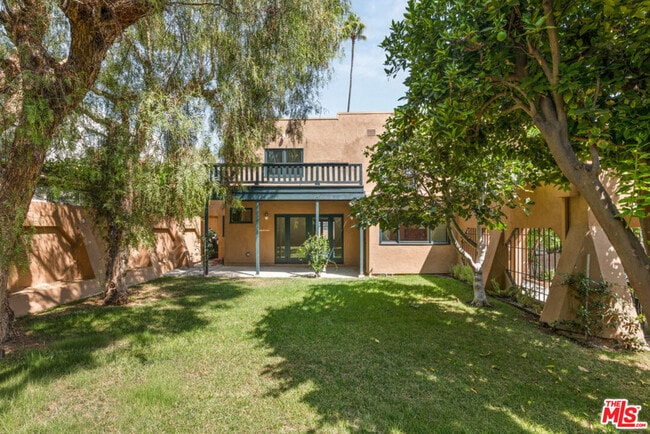 Building Photo - 3432 Winslow Dr
