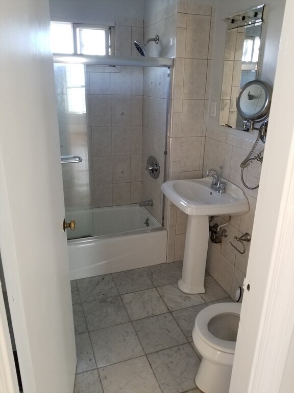 Building Photo - 341 Summer St