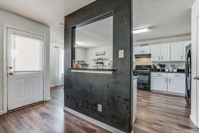 Building Photo - 5619 Red Canyon