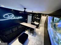 Building Photo - 1324 Locust St