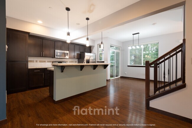 Building Photo - 14018 9th Pl W