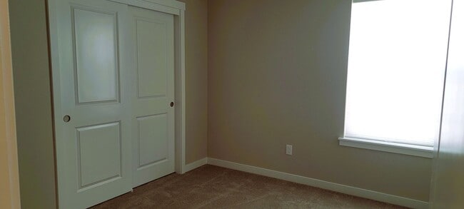 Building Photo - New home for Rent!