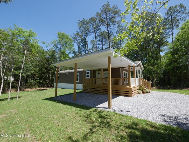 Building Photo - 10731 Lilinoe Way