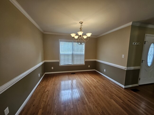 Building Photo - 203 Towbridge Ln