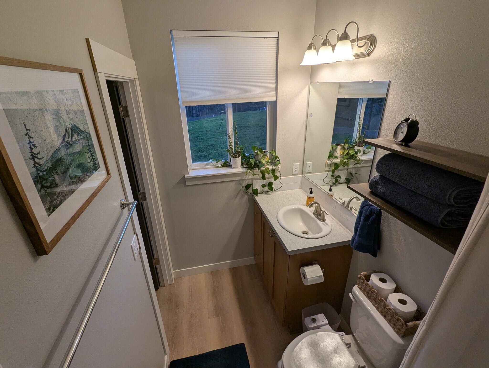 Building Photo - 342 Helens Ln