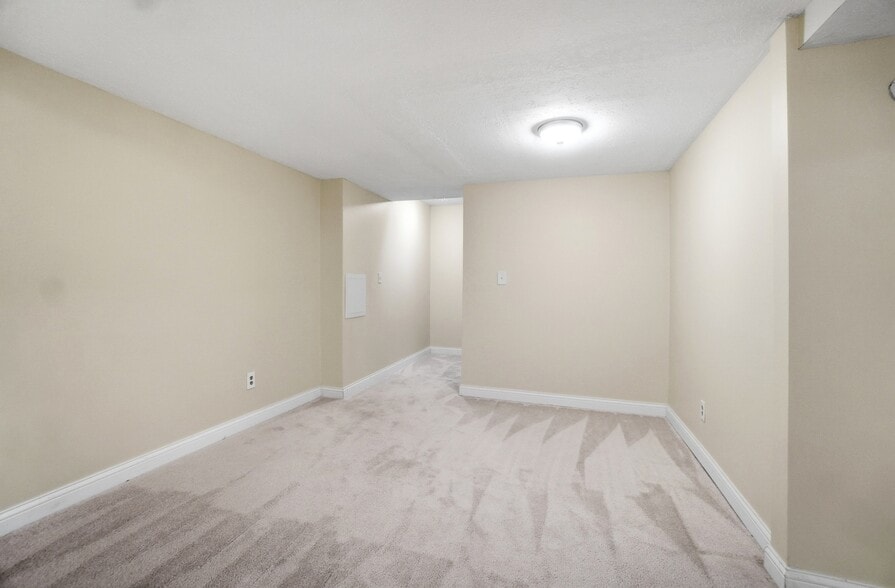 Building Photo - 1849 Lemontree Ln