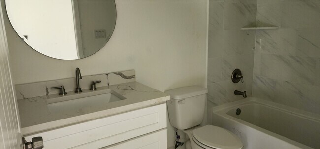 Building Photo - 452 N Cattle Dr