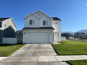 Building Photo - 378 W 760 S