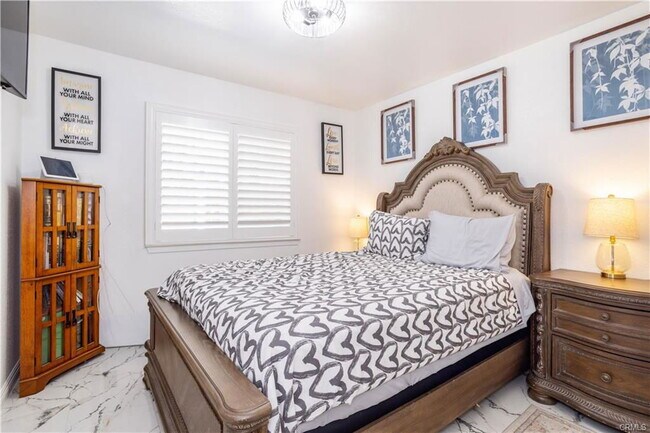 Building Photo - 43921 30th St E