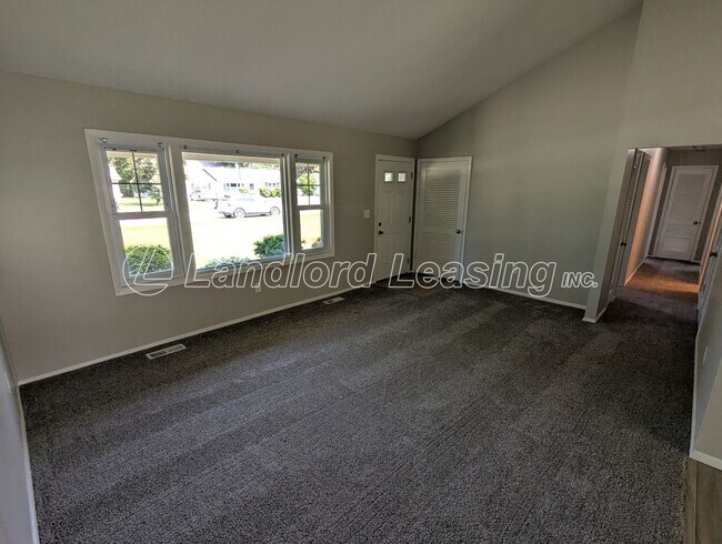 Building Photo - Charming 3-Bedroom Ranch with Updates in A...