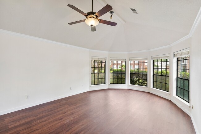 Building Photo - 15107 Easton Park Dr