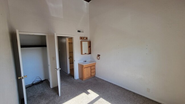 Building Photo - 162 Aynes Ct
