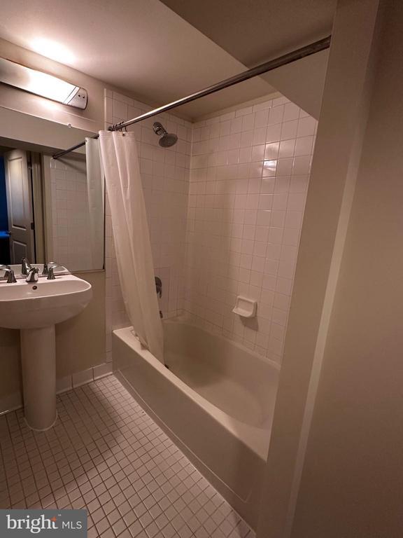 Building Photo - 1225 13th St NW