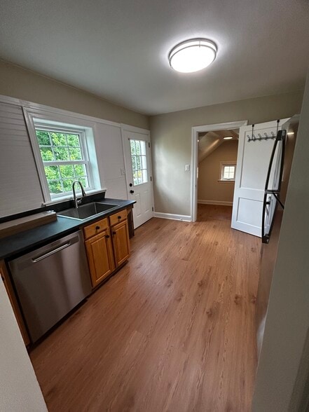 Kitchen - 806 Broadway
