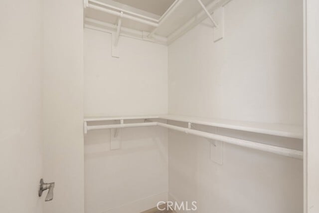 Building Photo - 260 Victoria St