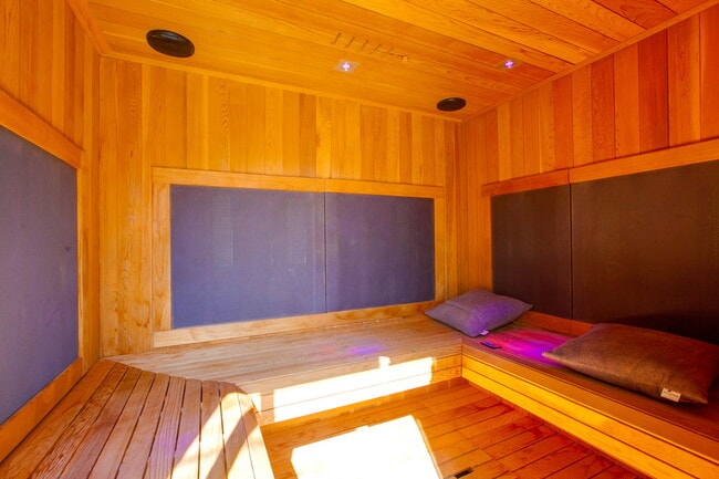 Building Photo - 3000 Azahar St