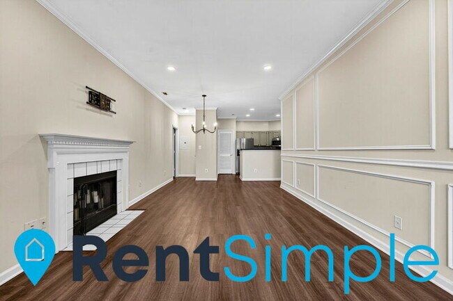 Building Photo - 4408 Helmsford Ln