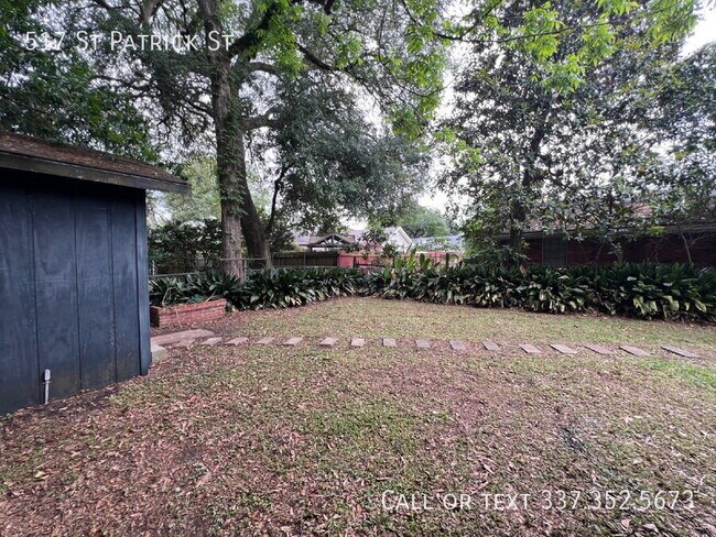 Building Photo - 517 St Patrick St