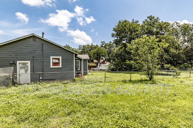 Building Photo - 514 Curtiss Ave