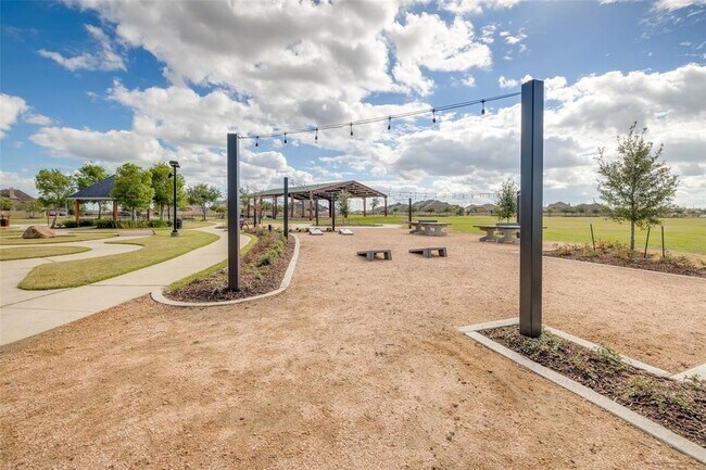 Building Photo - 8018 Tempest Stone Dr