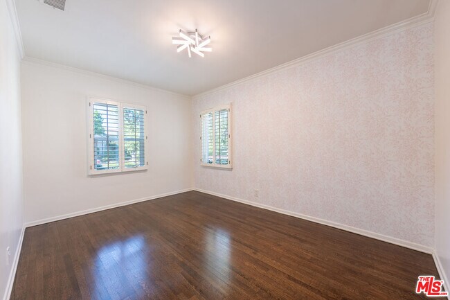 Building Photo - 11350 Albata St