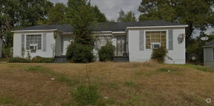 Building Photo - 3636 Ninock St