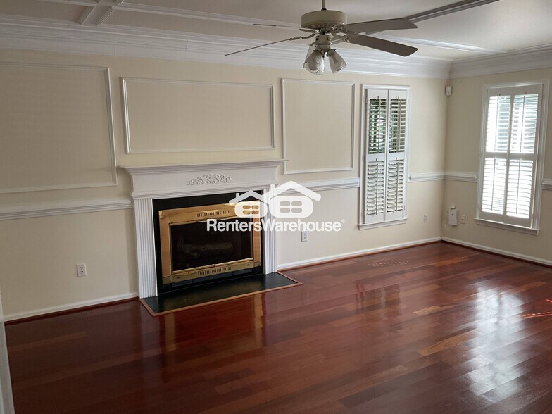 Building Photo - 4405 Candalon Way