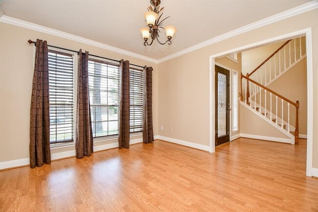 Building Photo - 11707 Turtle Lake Dr
