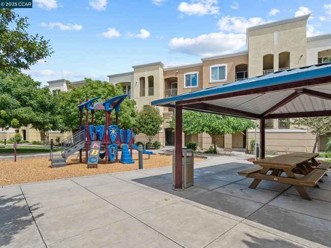Building Photo - 4708 Norris Canyon Rd