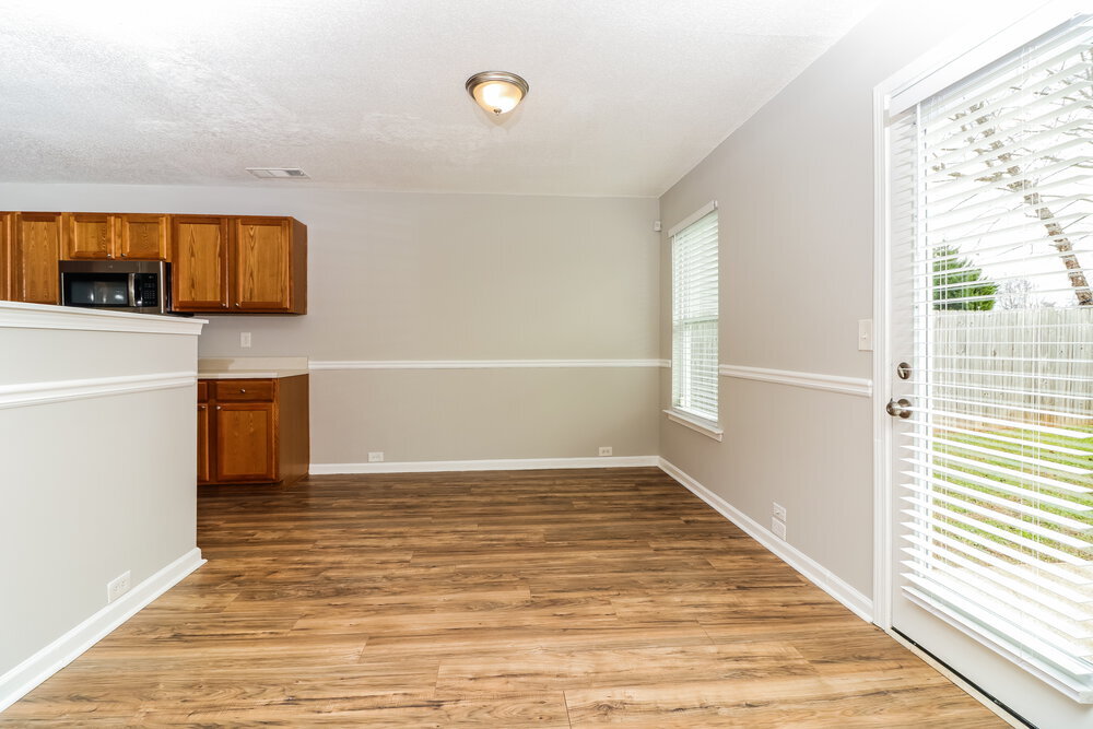 Building Photo - 2009 Rolling Meadows Rd