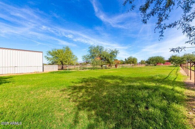 Building Photo - 42803 N Murphy Ave