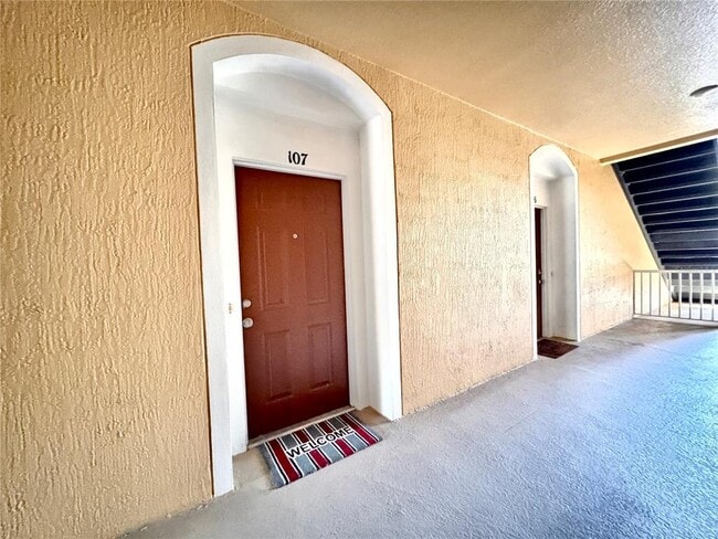 Building Photo - 6214 Stevenson Dr