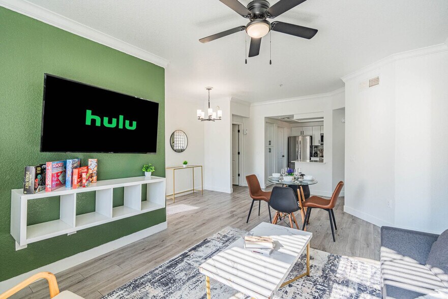 Building Photo - 2155 S 55th St