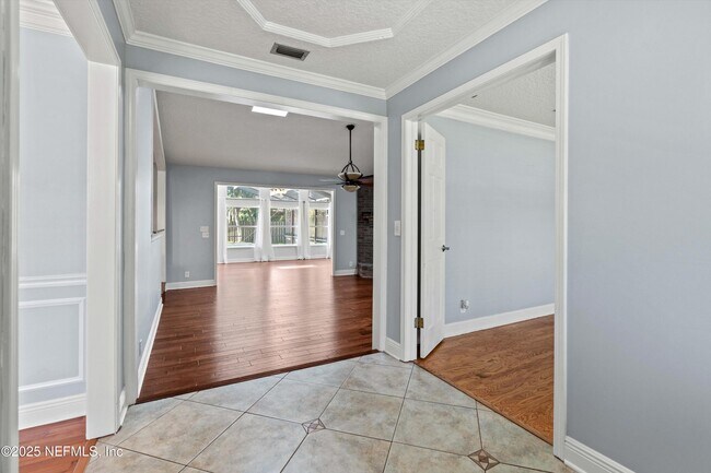 Building Photo - 234 Eventide Drive