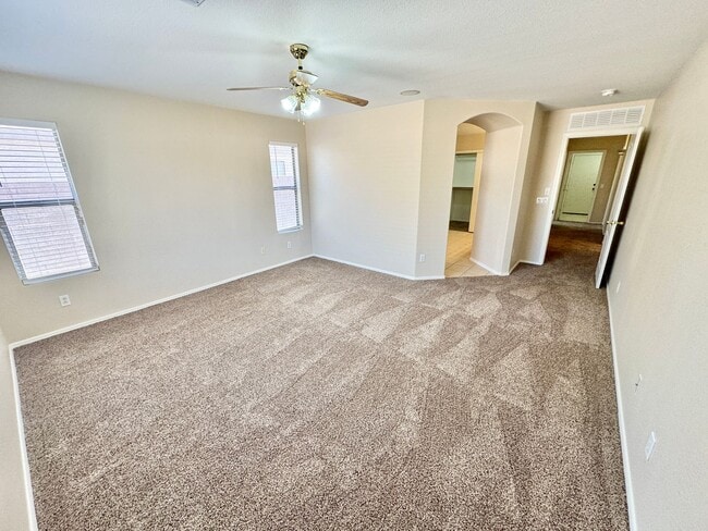 Building Photo - 35 N 123rd Dr