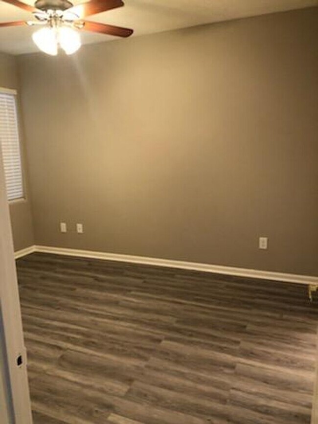 Stunning Newly Remodeled 2Bedroom Condo N... 7189 S Durango Dr Las