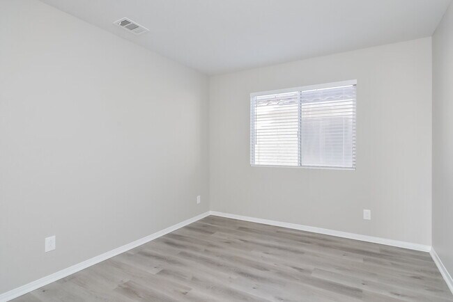 Building Photo - 2929 Deep Creek Ln