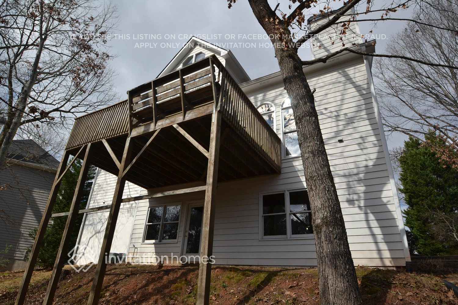 Building Photo - 2205 Thicket Ct