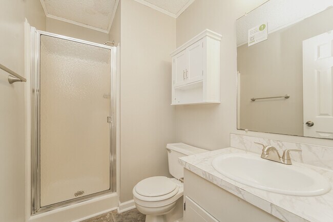 Building Photo - Charming 3 Bedroom in Bessemer City!