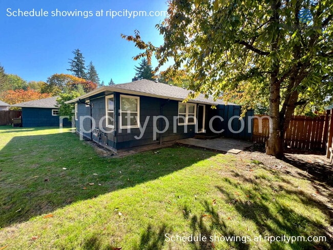 Building Photo - 8040 SW Oleson Rd