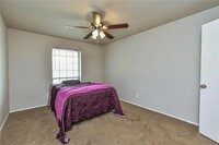 Building Photo - 1803 Richland Dr