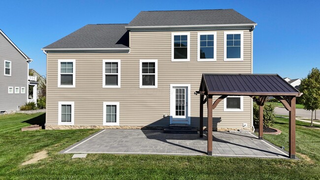 Building Photo - 11921 Warbler Wy