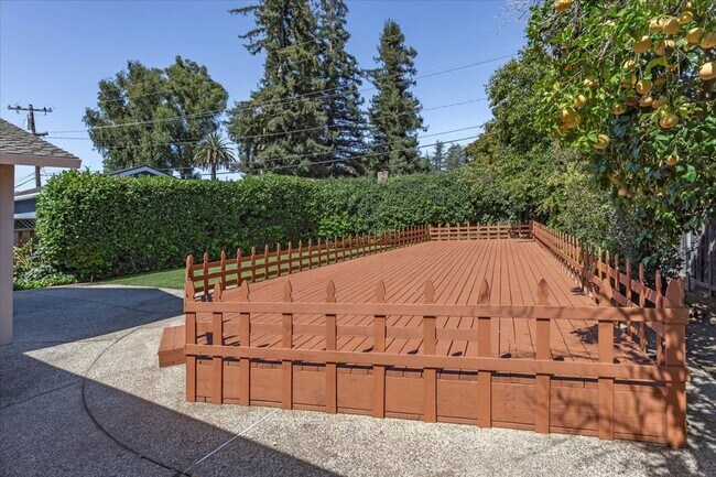 Building Photo - Terrific Sunnyvale Home