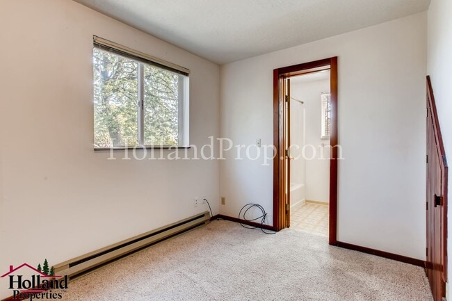Building Photo - Wonderful 2 Bed Forest Grove Apartment Waiting For You!!! NEW BEST PRICE!