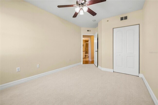 Building Photo - 4516 Seagull Dr