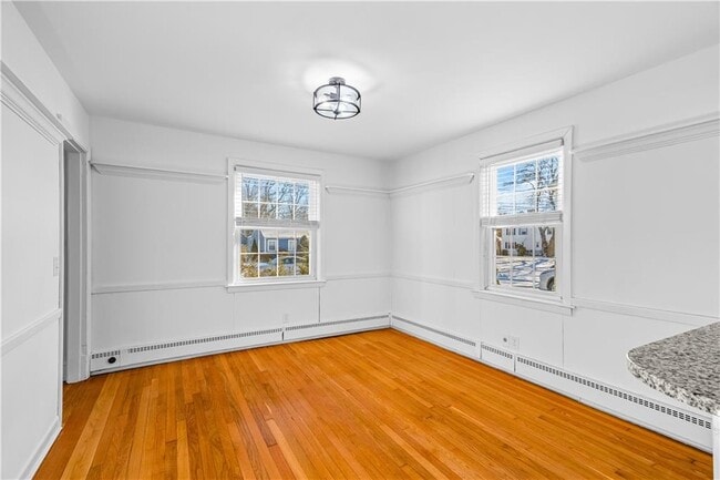 Building Photo - 111 Canna St