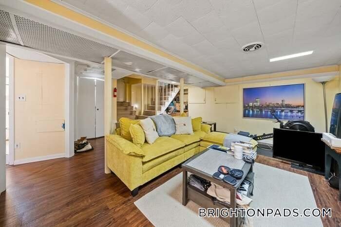 Building Photo - 41 Donnybrook Rd