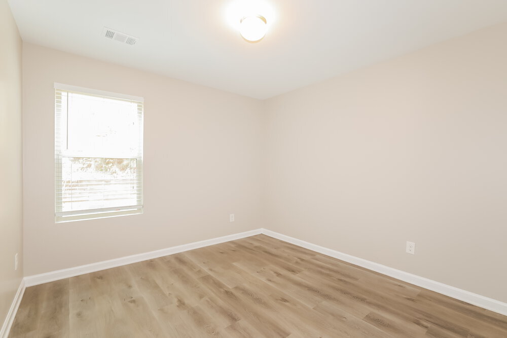 Building Photo - 155 Rockingham Dr